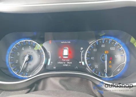 2017 Chrysler Pacifica Touring-L Plus z USA, uszkodzony, nr VIN 2C4RC1EG8HR585020